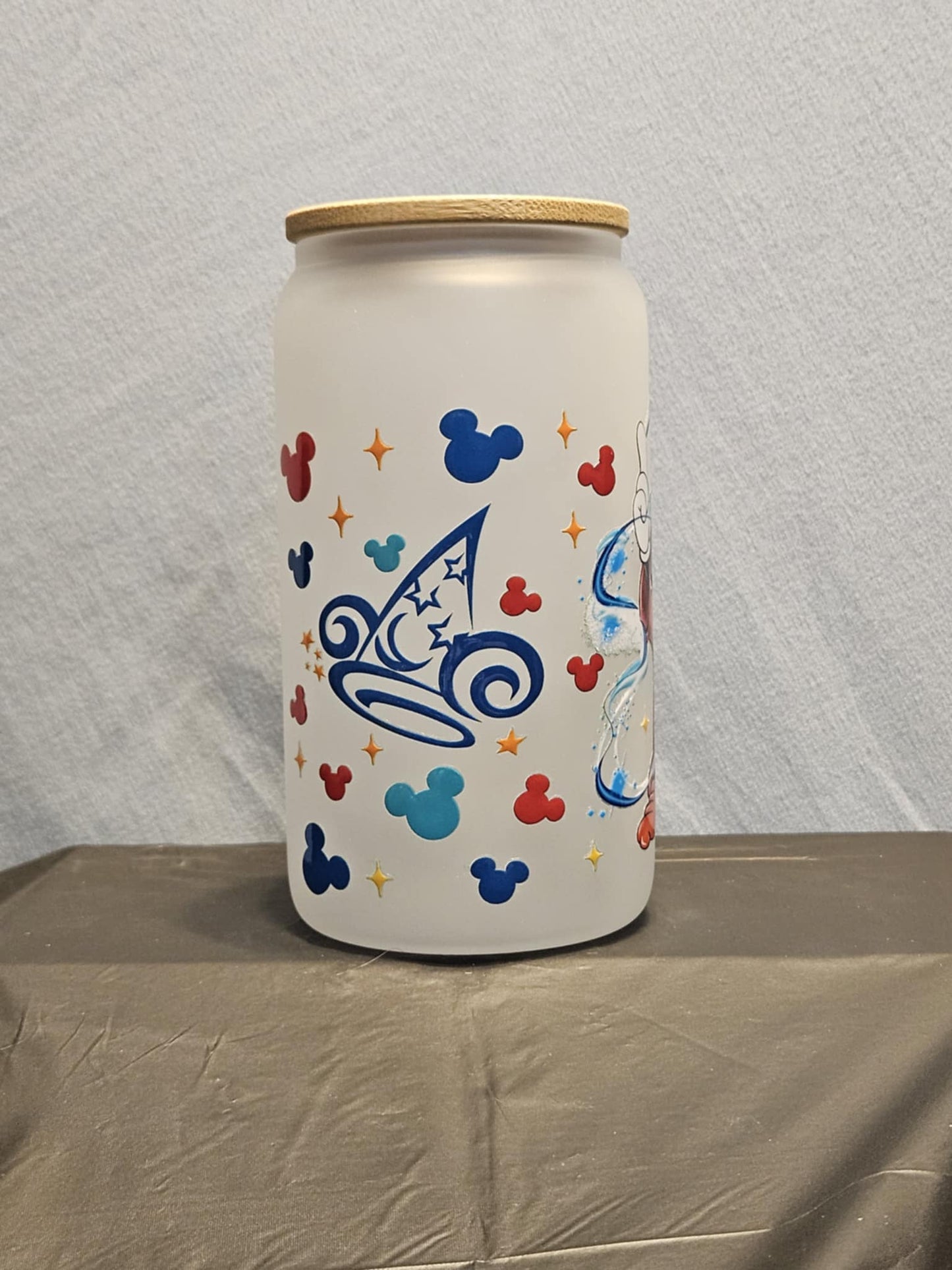 20 glass tumbler with bamboo lid and straw