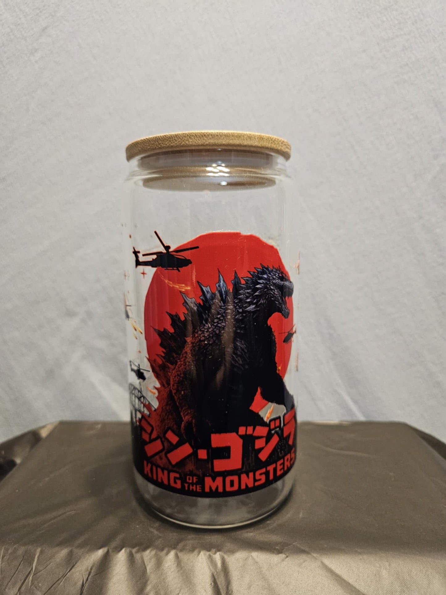 20 glass tumbler with bamboo lid and straw