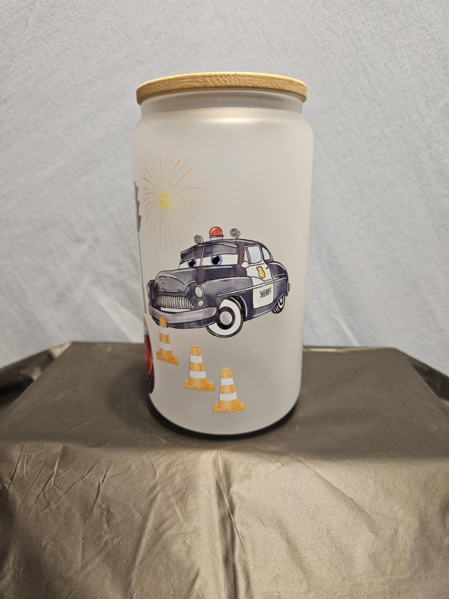 20 glass tumbler with bamboo lid and straw