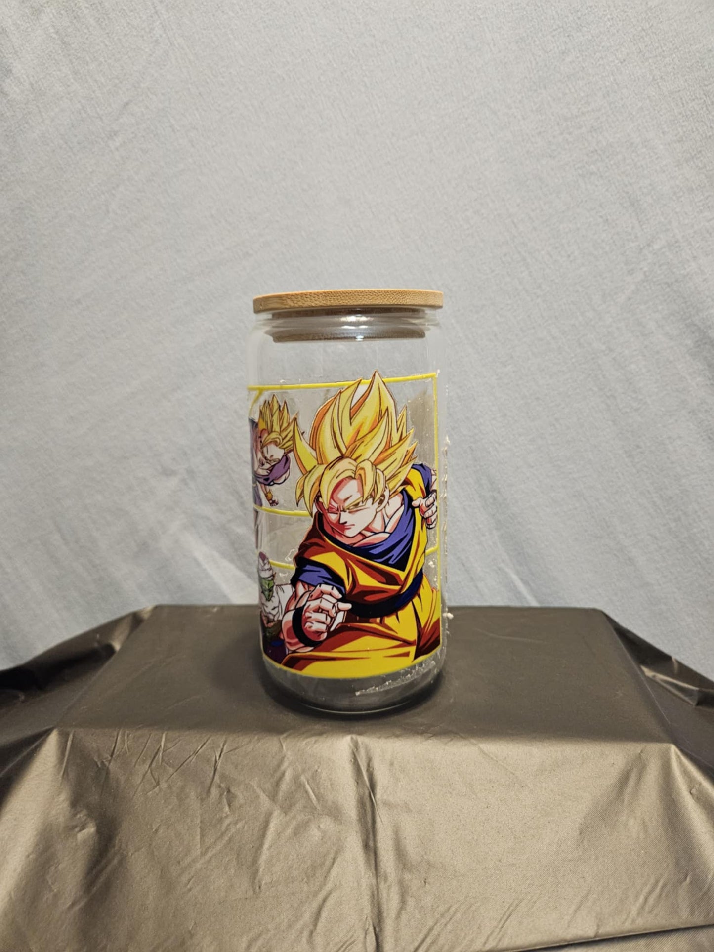 20 glass tumbler with bamboo lid and straw
