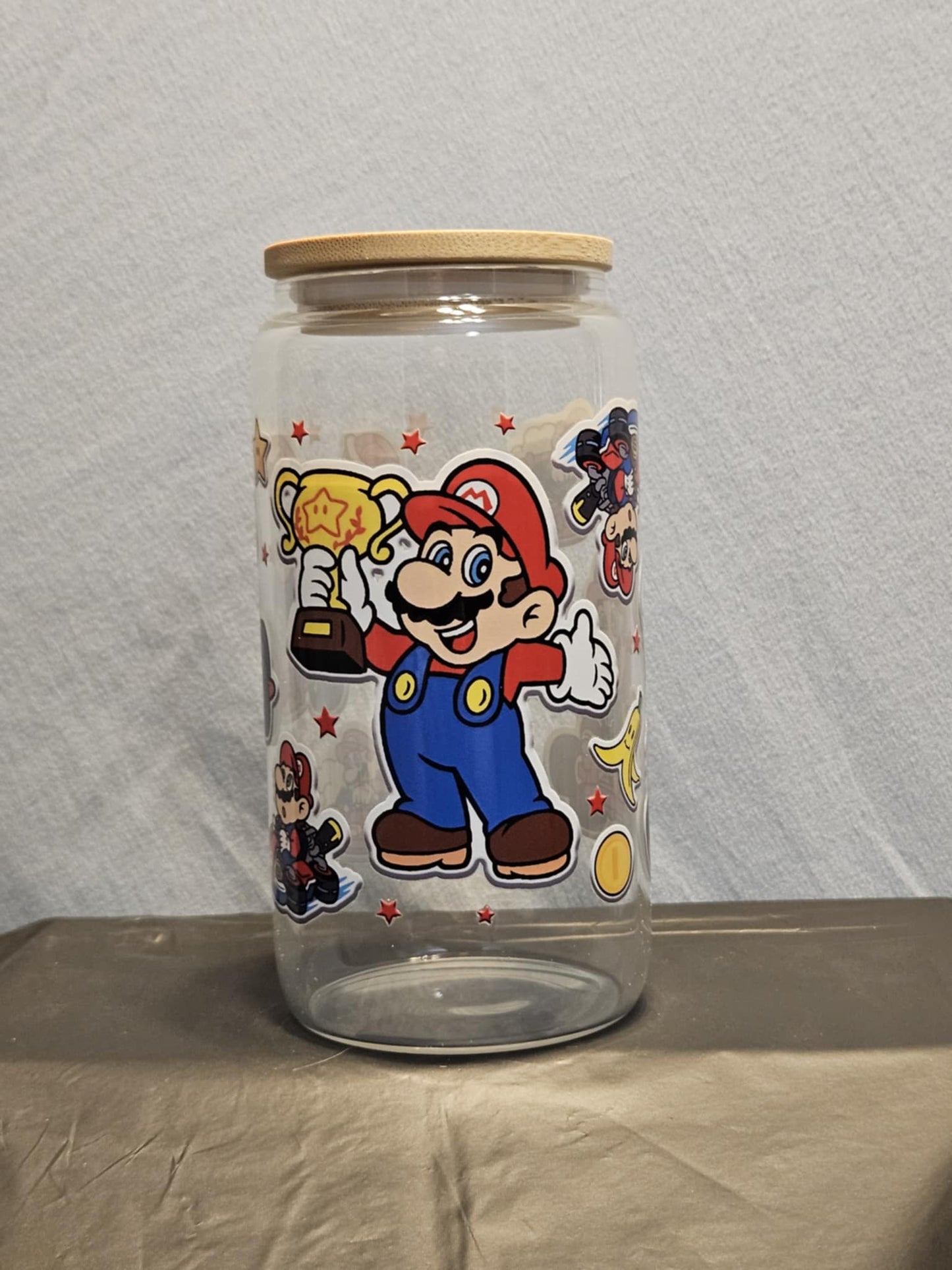 20 glass tumbler with bamboo lid and straw