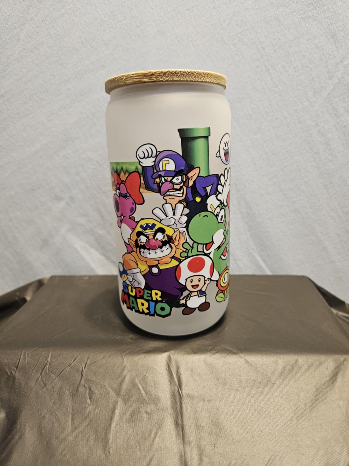 20 glass tumbler with bamboo lid and straw