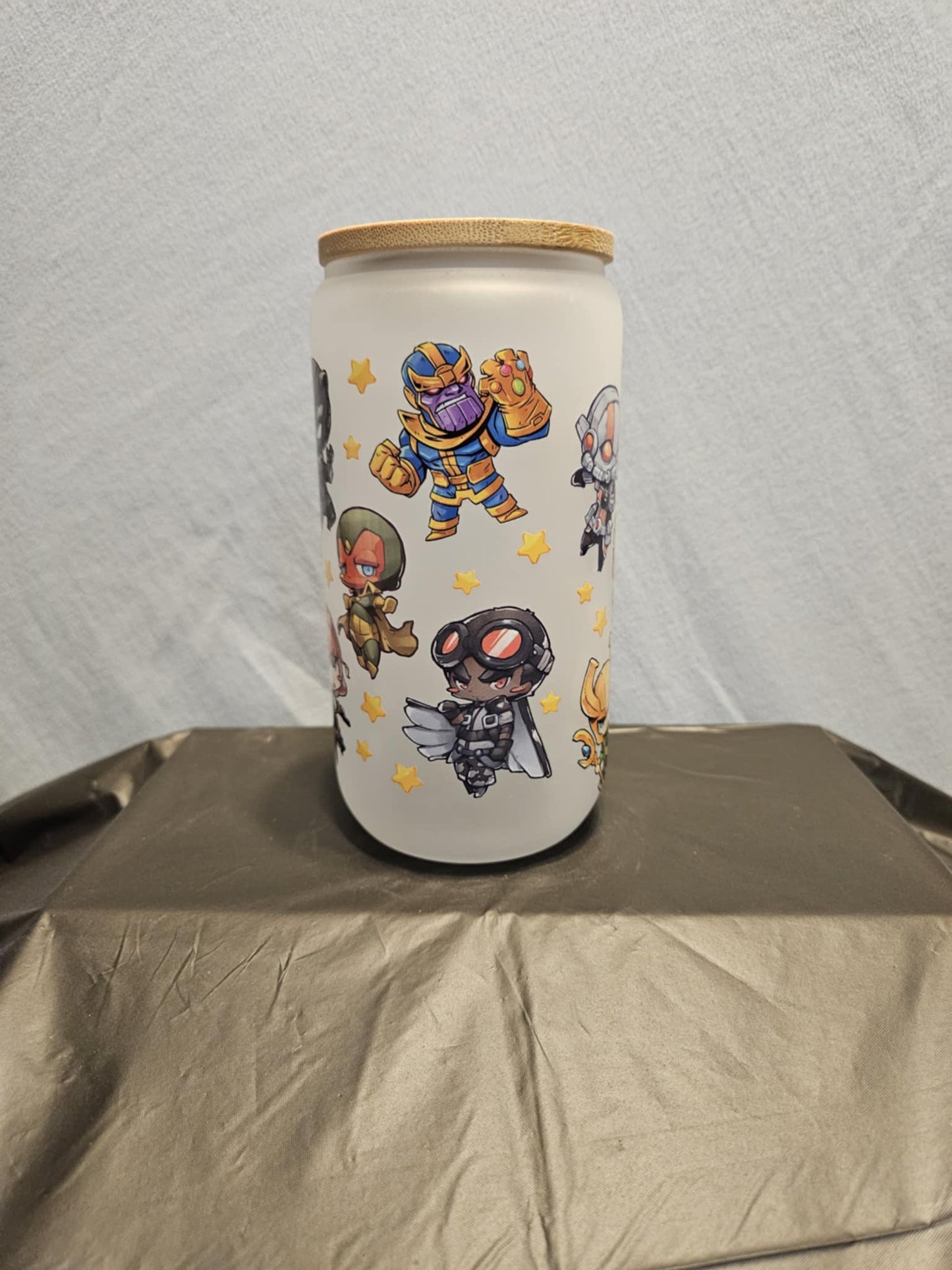 20 glass tumbler with bamboo lid and straw