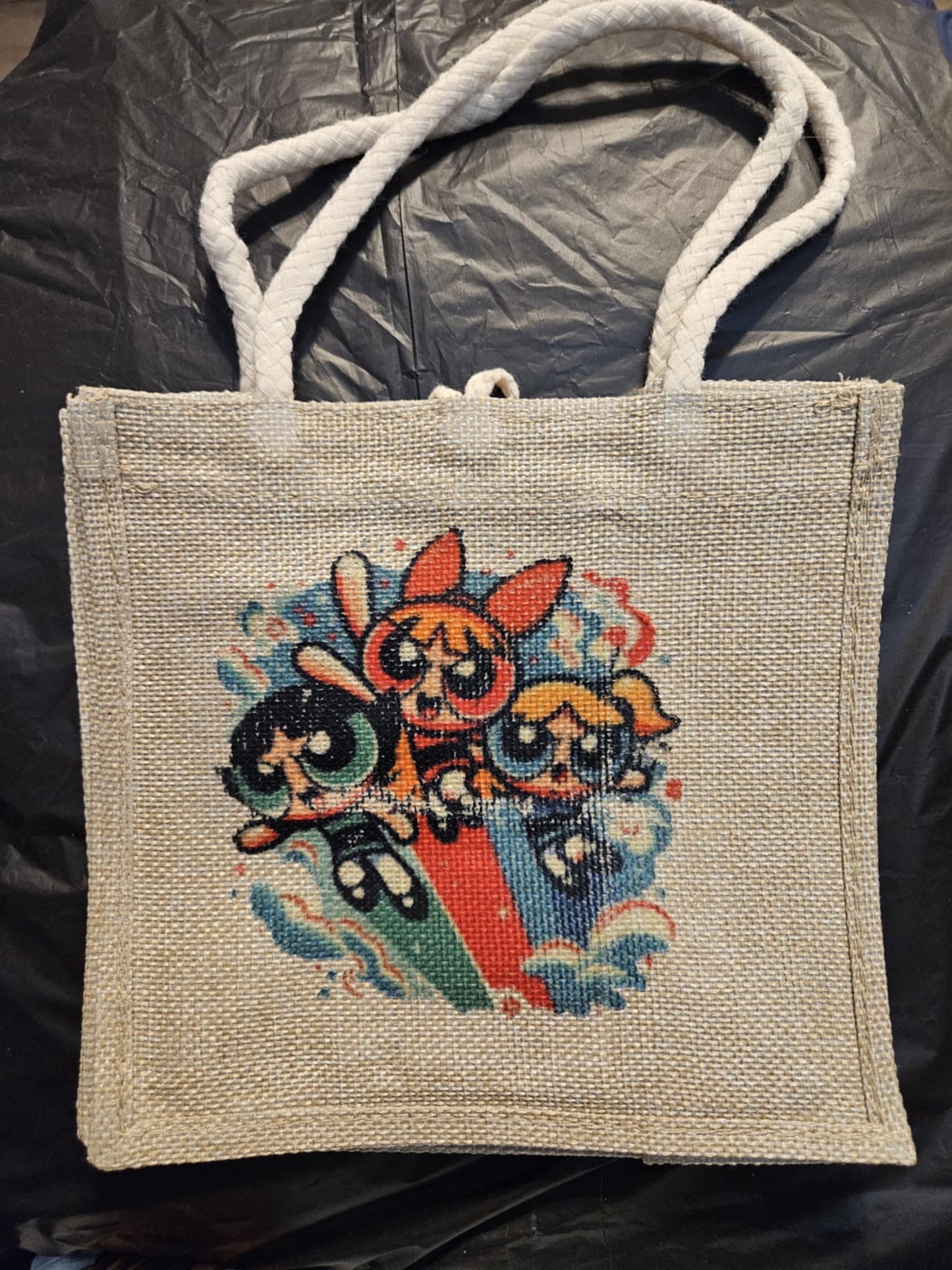 7x7 wicker bag with buttons and handles