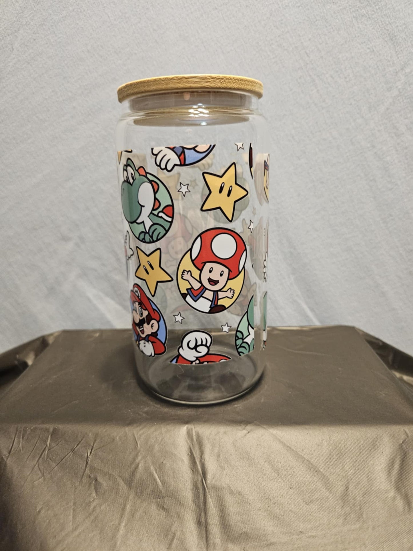 20 glass tumbler with bamboo lid and straw