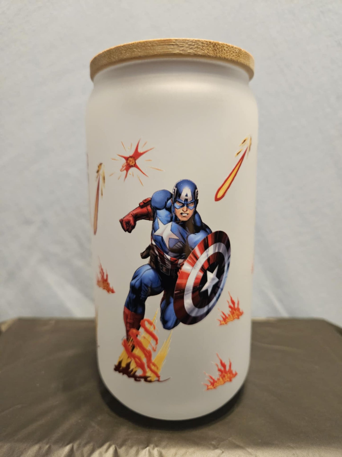 20 glass tumbler with bamboo lid and straw