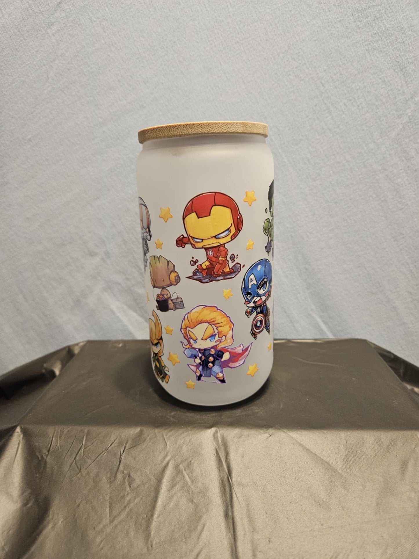 20 glass tumbler with bamboo lid and straw