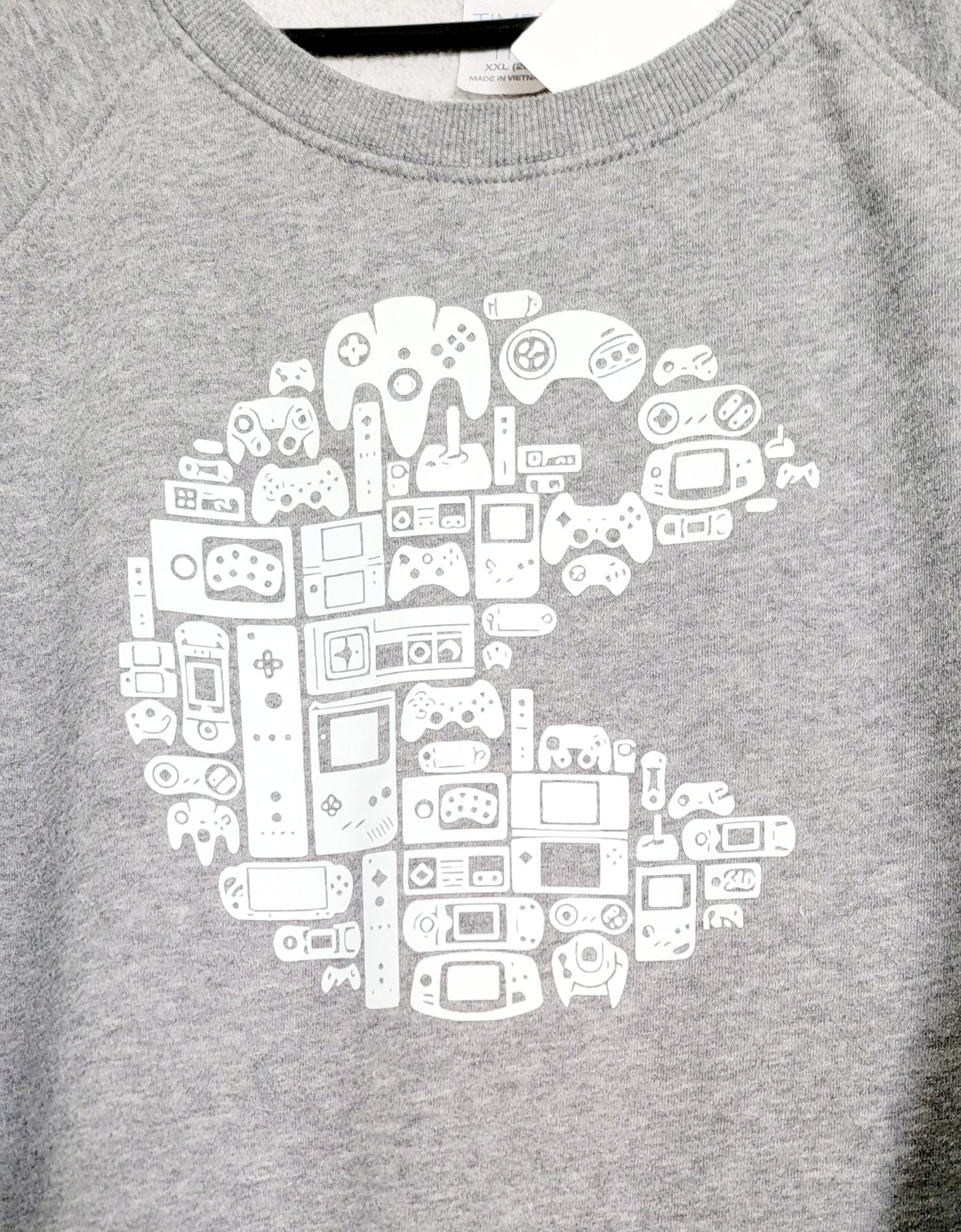 2xl retro Pac Man crewneck